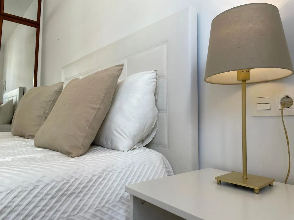 Malagadevacaciones - La Marea Apartment 0*, Malaga Spain